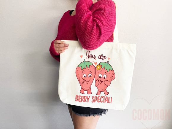 Strawberry Tote Bag Strawberry Lover Gift Spring Tote Shopper Summer Bag Eco Friendly Bag Reusable Grocery Tote Cute Tote Farmers Market Bag